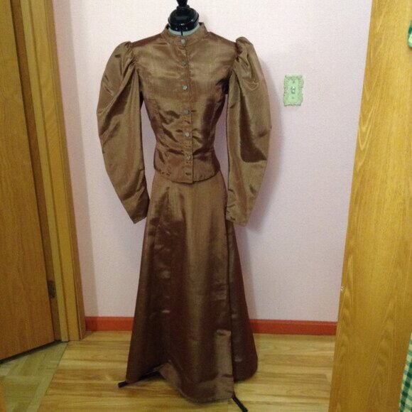 Wah Maker Victorian Gay '90s Style Suit w. Leg O' Mutton Sleeves - Picture 1 of 7